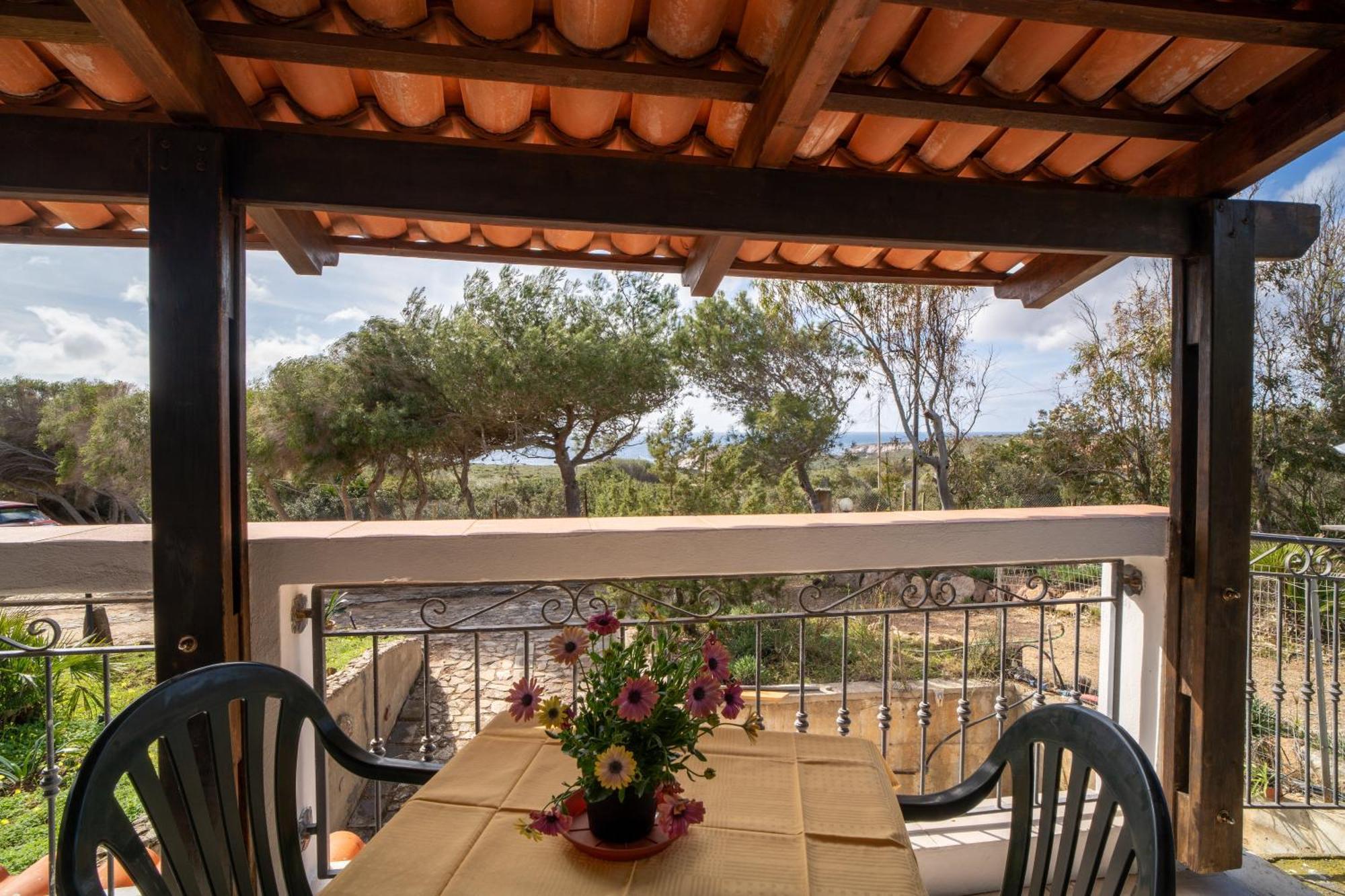 Casa Vacanze Cala Sapone Sant'Antioco Exterior photo