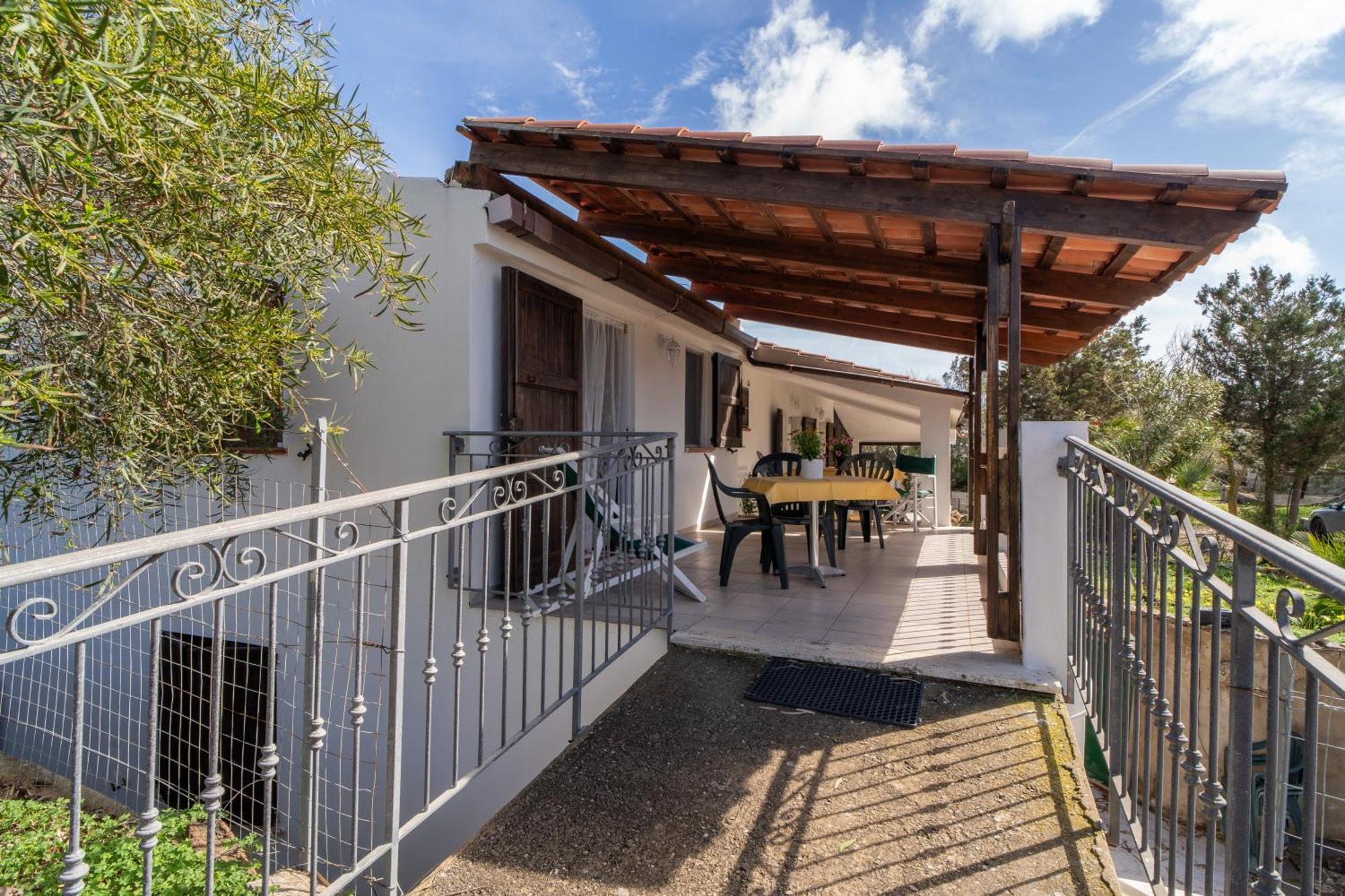 Casa Vacanze Cala Sapone Sant'Antioco Exterior photo